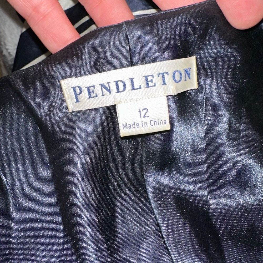 Vintage Pendleton 100% Silk Chevron Midi Skirt Women’s 12 Timeless Preppy - Picture 8 of 13